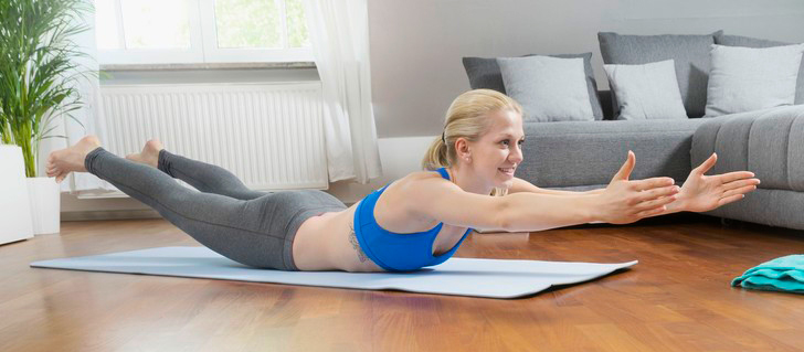 Teknik Mengangkat dan Membawa Beban dengan Aman untuk Mencegah Cedera